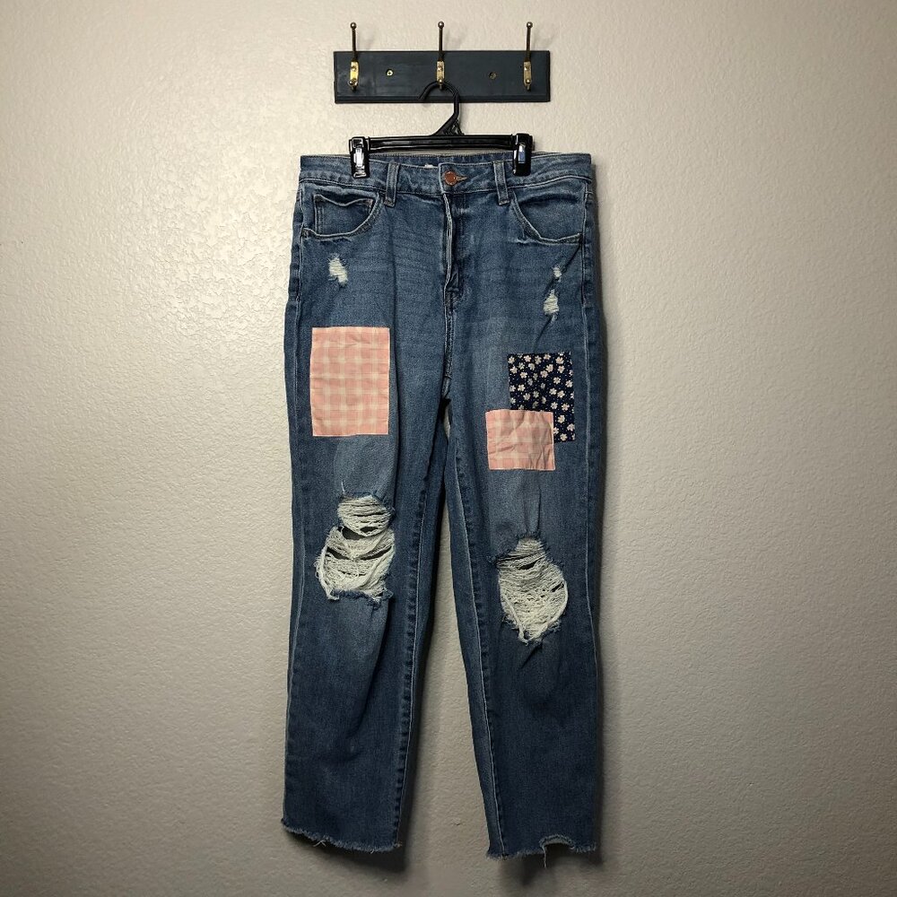 High Rise Straight Distressed Patchwork Jeans Women's 11 / 30w Cotton Blend EUC!